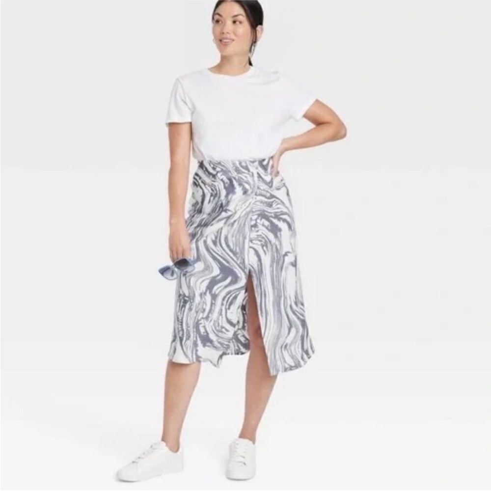 NWT Target A Good Day Blue and White Ruched Patterned Midi Skirt With Slit
